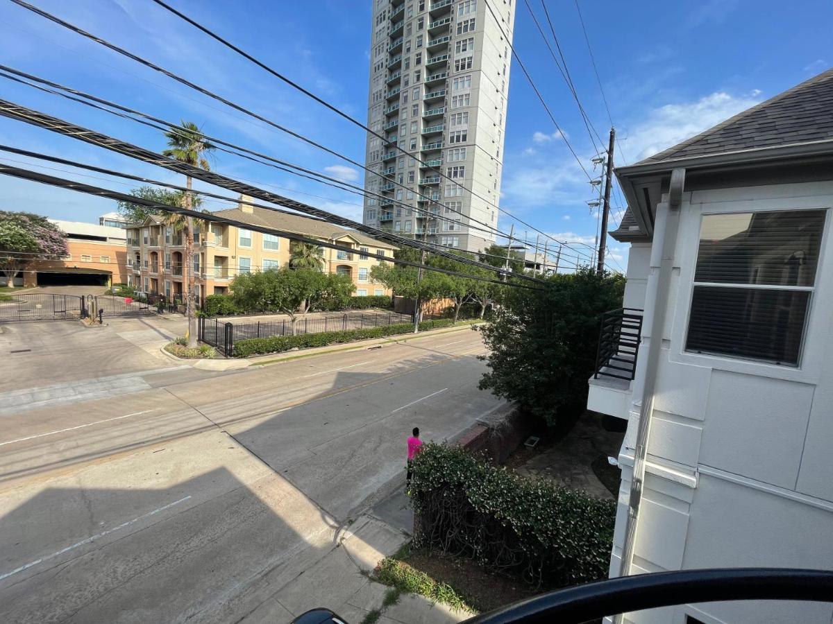 Wanderlust Villa Near Galleria Mall Houston Exterior photo