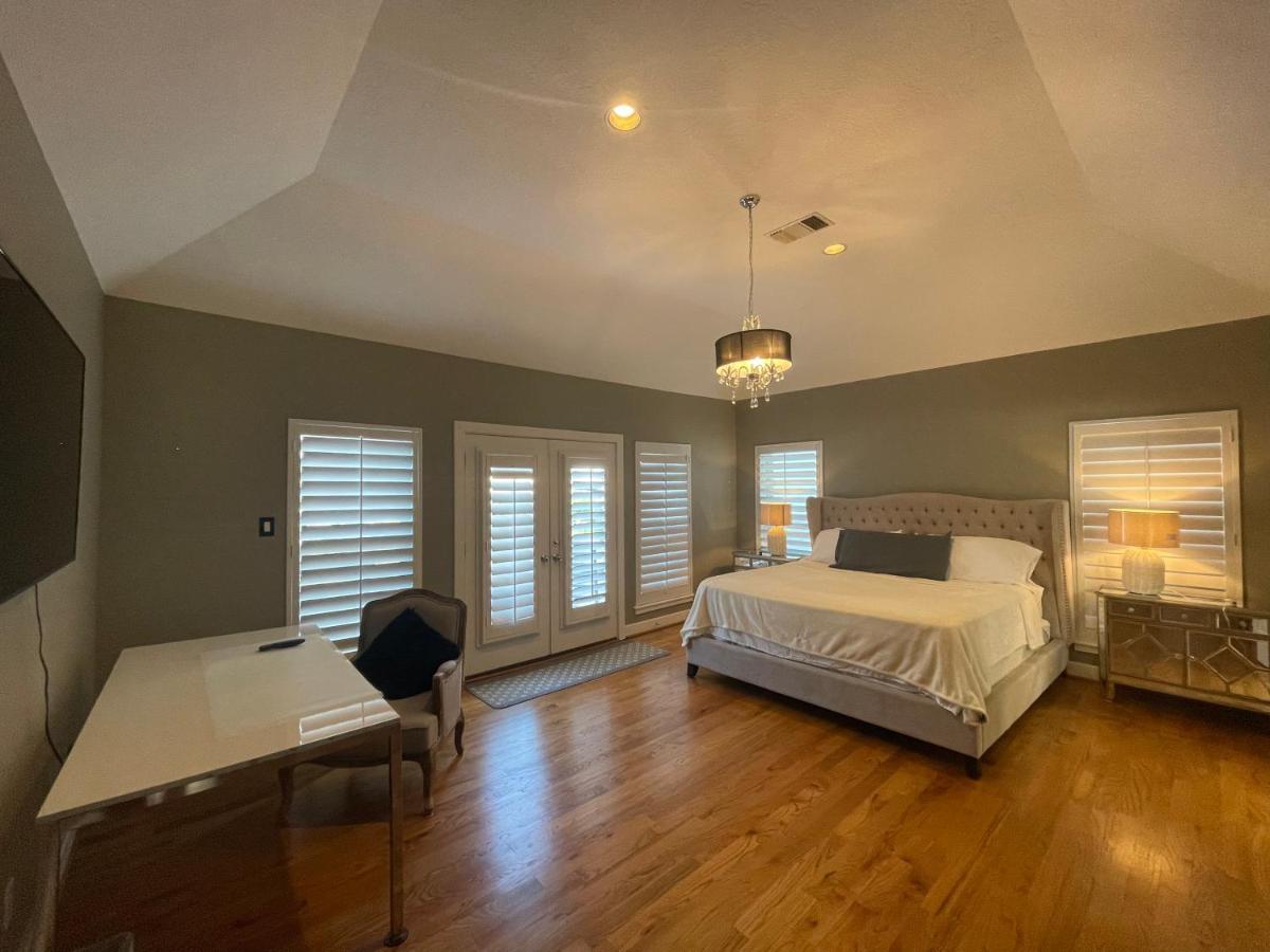 Wanderlust Villa Near Galleria Mall Houston Exterior photo