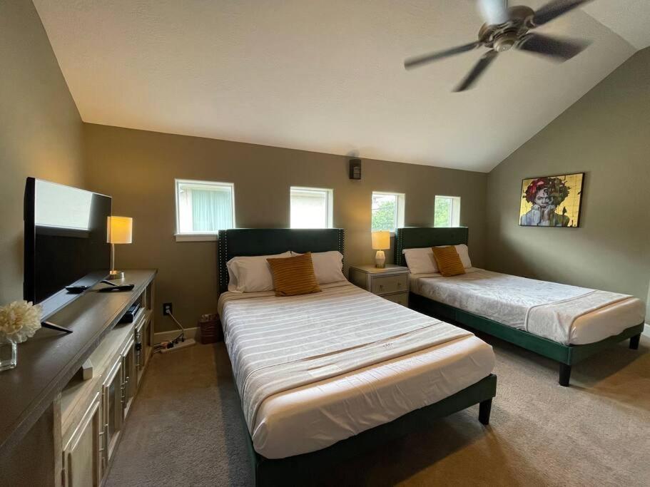 Wanderlust Villa Near Galleria Mall Houston Exterior photo